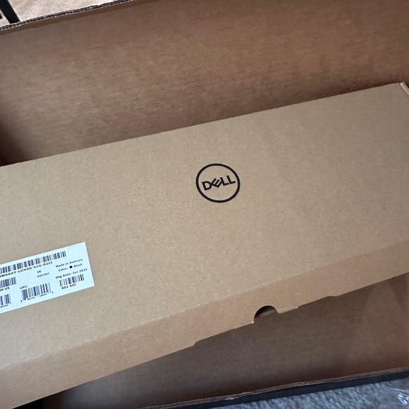 Dell Wireless Keyboard and Mouse Combo - Picture 4 of 4